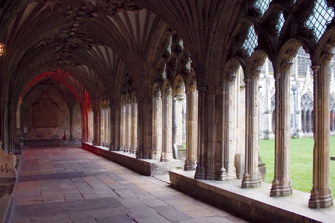 Leeds Castle, Canterbury, Dover & Greenwich Boat ride - Guides, languages, and the group experience