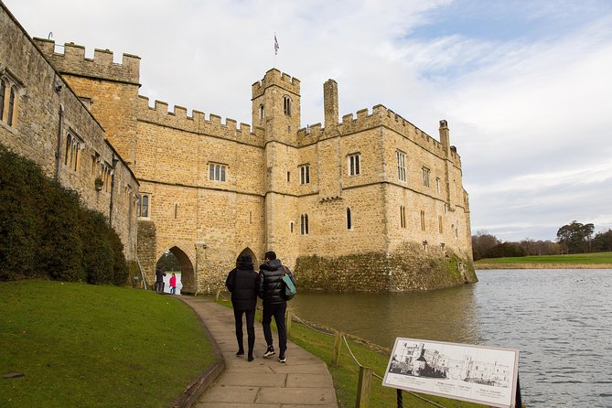 Leeds Castle, Cliffs of Dover and Canterbury Day Trip from London with Guided Cathedral Tour - One day, three major sights, and a lot of road time