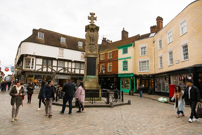 Leeds Castle, Cliffs of Dover and Canterbury Day Trip from London with Guided Cathedral Tour - What to bring and how to manage the day