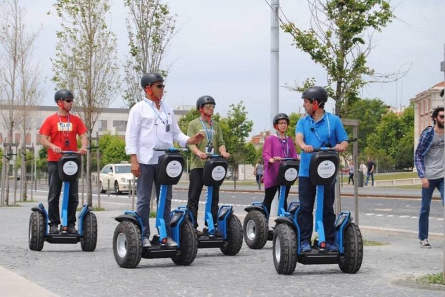 Lisbon: 1.5 Hour Private Segway Tour of the Castle - Riding through Castelo toward São Jorge Castle
