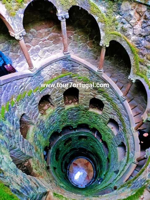 Lisbon: Pena Palace, Moorish Castle, Monserrate & Cabo Roca. - Pena Palace and its colorful hilltop setting