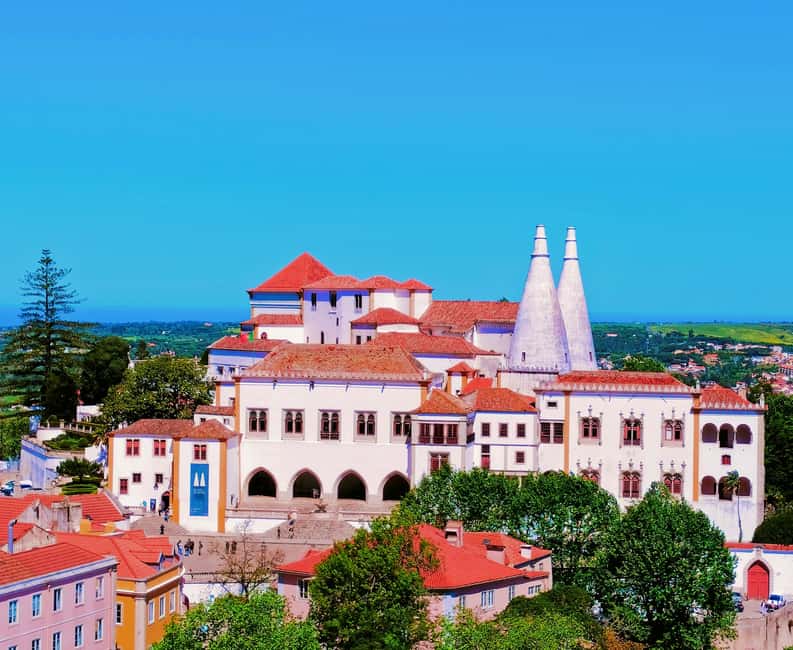 Lisbon: Pena Palace, Moorish Castle, Monserrate & Cabo Roca. - Cascais for a relaxed finish