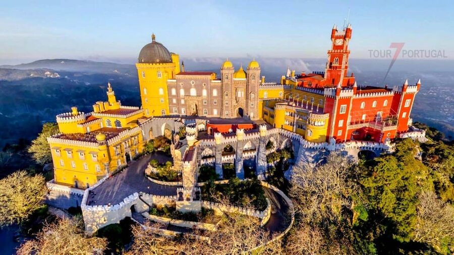 Lisbon: Pena Palace, Moorish Castle, Qta. Regaleira & Sintra - Sintra old town, lunch, and Piriquita pastries