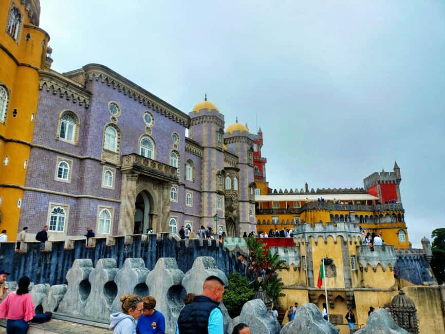 Lisbon: Pena Palace, Qta Regaleira, Moorish Castle & Cascais - Why this Sintra day trip works