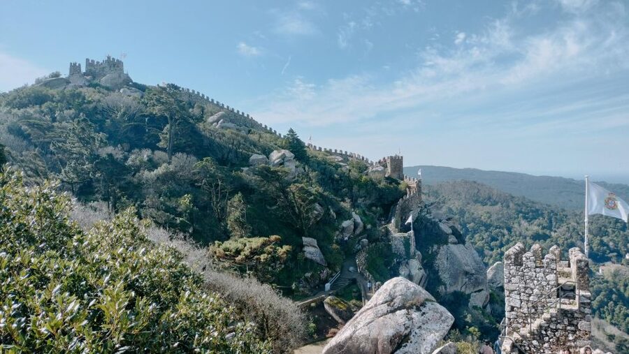Lisbon: Pena Palace, Qta Regaleira, Moorish Castle & Cascais - Quinta da Regaleira and its mysterious gardens