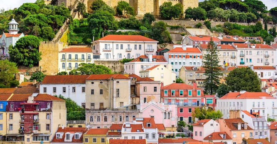 Lisbon: Saint George's Castle Entry Ticket and Guided Visit - Starting at Castelo, high above Lisbon