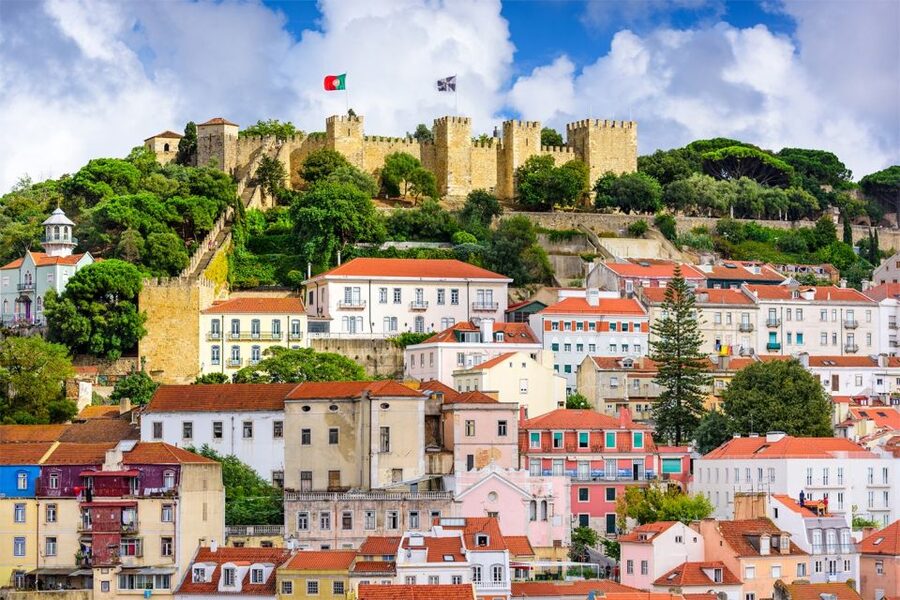 Lisbon: Saint George's Castle Entry Ticket and Guided Visit - Tracing the site back to the sixth century B.C.