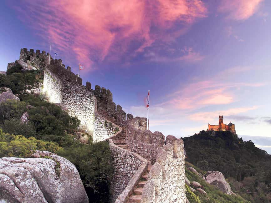 Lisbon: Sintra, Pena, Moorish Castle, Cabo Da Roca & Cascais - At a glance