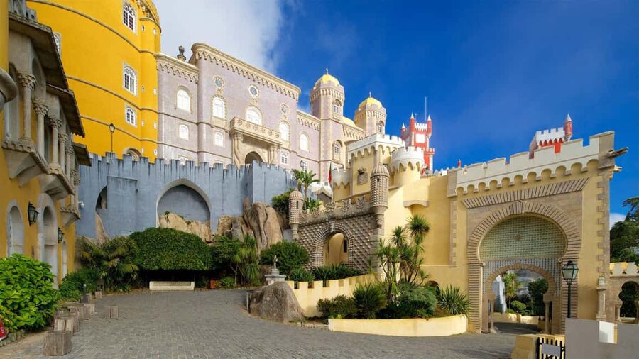 Lisbon: Sintra, Pena, Moorish Castle, Cabo Da Roca & Cascais - Why this private Sintra day works