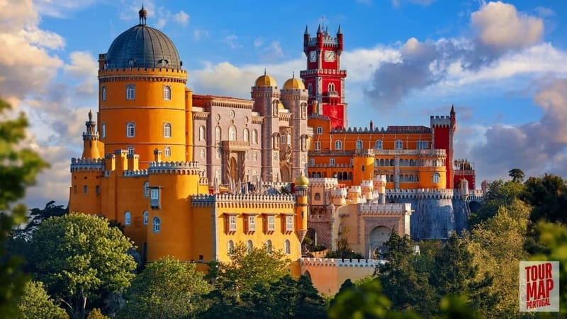 Lisbon: Sintra, Pena Palace, Moorish Castle & Regaleira Tour - Key points before you book