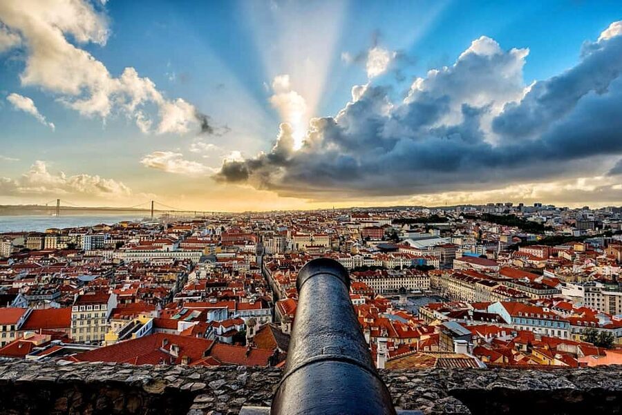 Lisbon Tour: Cristo Rei, Belem, São Jorge Castle, 360°View. - São Jorge Castle, Lisbon’s hilltop centerpiece