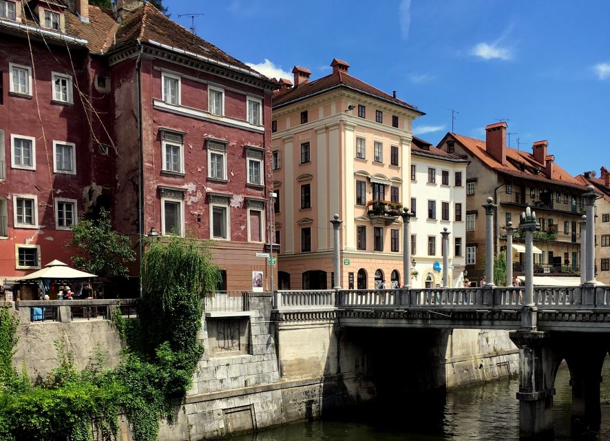 Ljubljana and Ljubljana Castle Sightseeing Tour - What the private guide adds