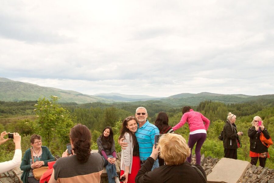 Loch Lomond, Highlands & Stirling Castle Tour from Edinburgh - Leaving Edinburgh for the Kelpies