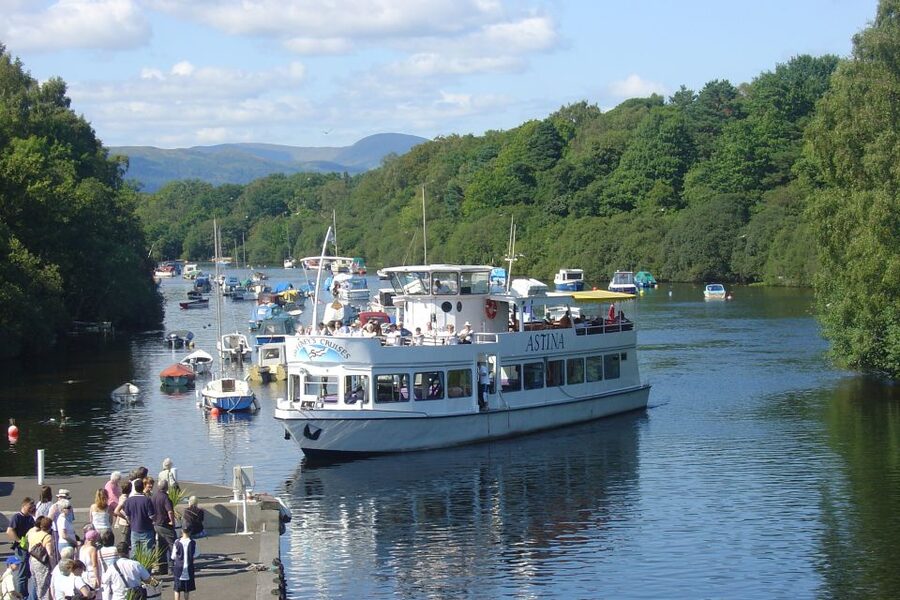 Loch Lomond, Highlands & Stirling Castle Tour from Edinburgh - Through the Trossachs to Aberfoyle