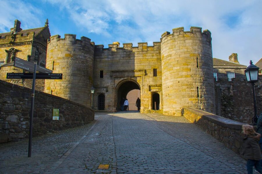 Loch Lomond, Highlands & Stirling Castle Tour from Edinburgh - Passing Doune Castle and the Wallace Monument