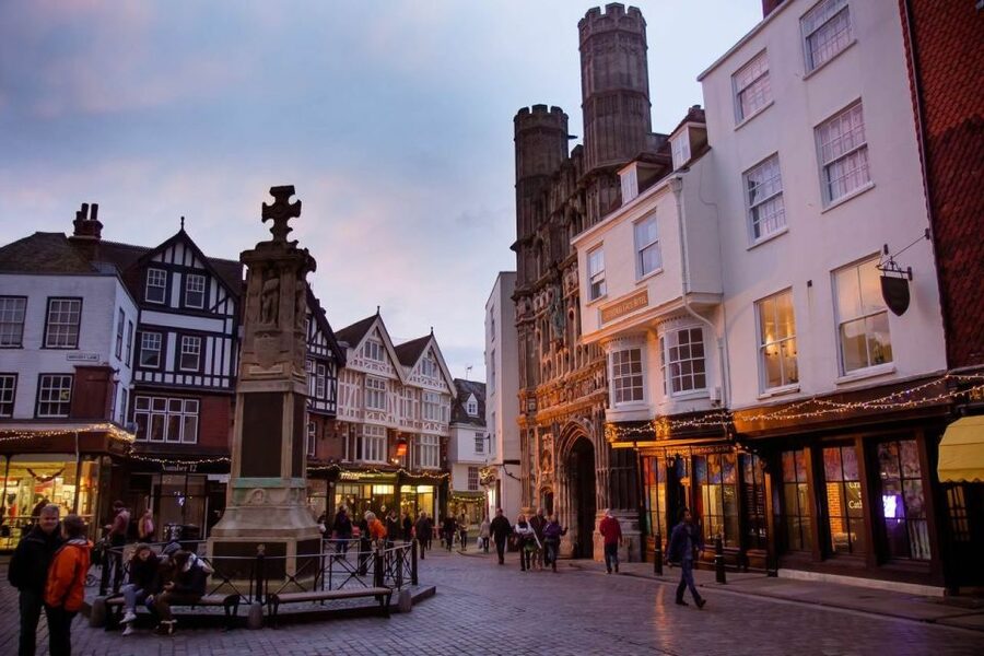 London: Leeds Castle, Canterbury, Dover, Greenwich Day Trip - Who will enjoy this day trip most?