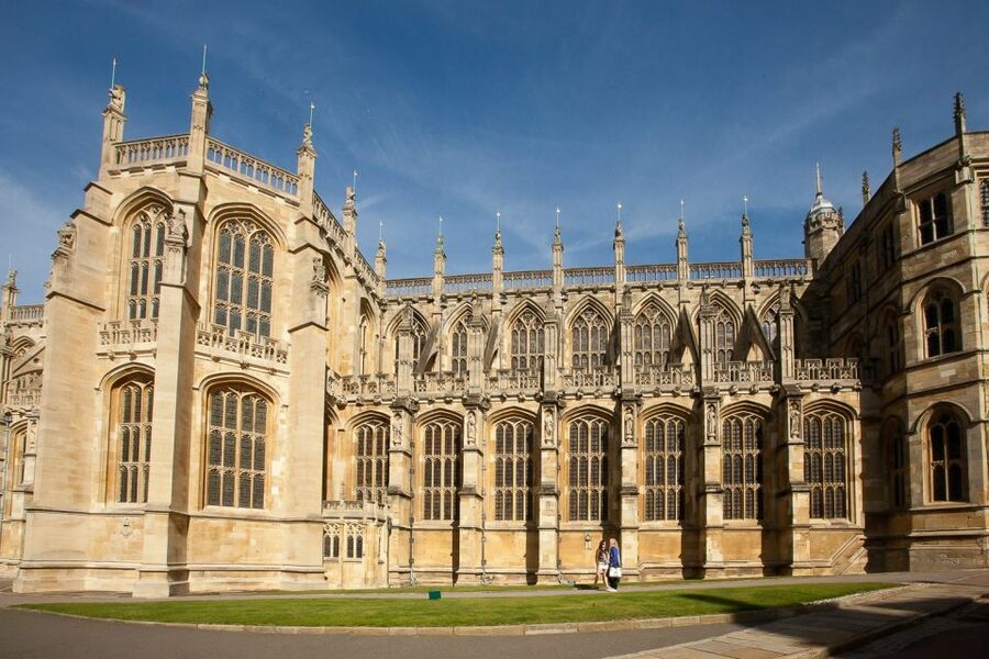 London: Stonehenge, Windsor Castle, Bath, Lacock & Pub Lunch - Who will enjoy this day trip most