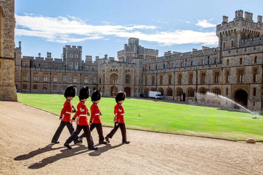 London: Stonehenge, Windsor Castle, Bath, Lacock & Pub Lunch - Windsor Castle and the royal opening act