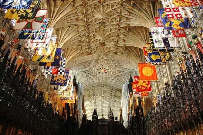 London, Windsor Castle, Hampton Court Palace with Free Snack Pack - Is the $122.55 price good value?