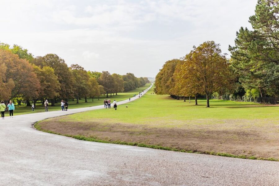 London: Windsor Castle, Stonehenge & Bath Full-Day Tour - Food, free time, and what to carry