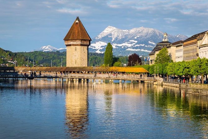 Lucerne CH Experience: Cheese, Chocolate, Chapel Bridge & Château - Chocolate first, then Lucerne