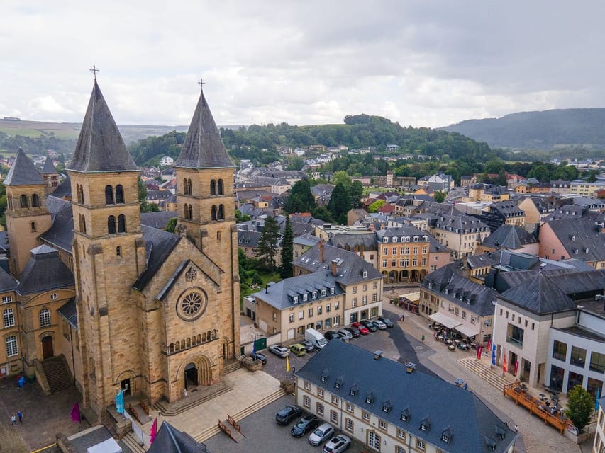 Luxembourg: Nature, History and Castles Full-Day Tour - What the convertible bus and audio guide add