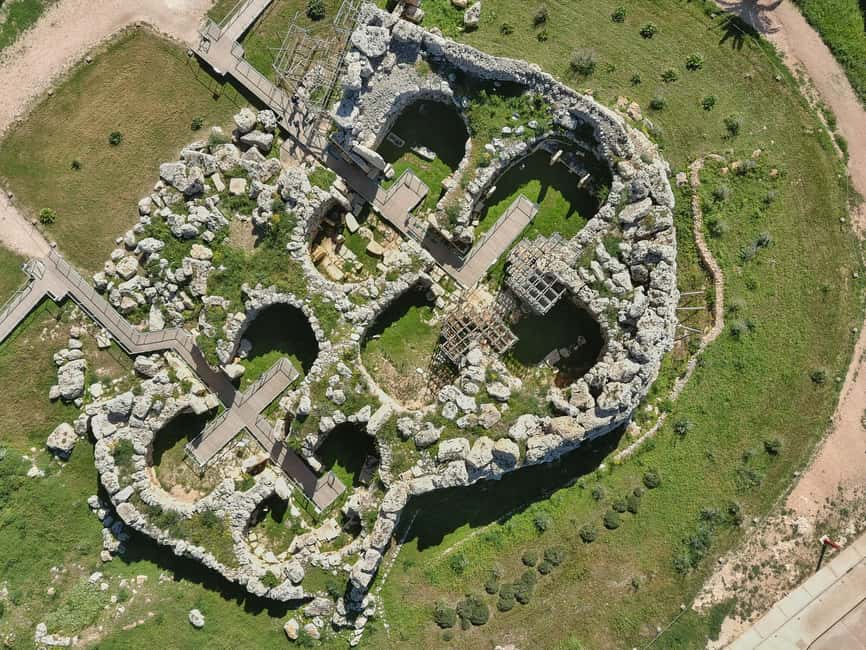 Malta: Gozo Combo – Temples, Castles & Island Heritage - Ġgantija Archaeological Park and the scale of prehistory