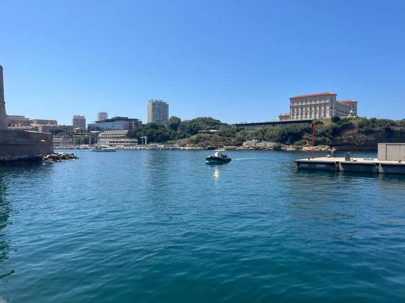 Marseille: Set sail for the Château d'If and the Frioul Islands - Château d’If, seen from the sea