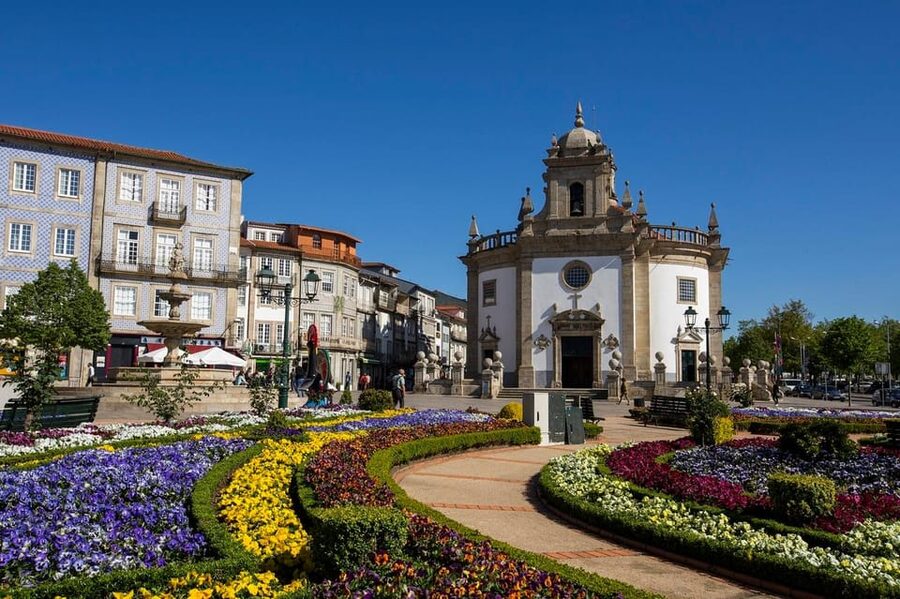Medieval Castles from Porto – Private All‑Inclusive Tour - Lunch puts local food in the middle of the history