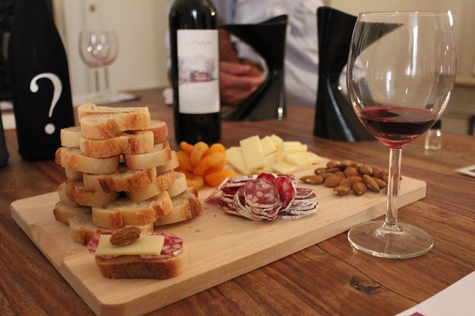 Medoc or Saint Emilion Wine Tasting and Chateau from Bordeaux - How much wine do you really get?