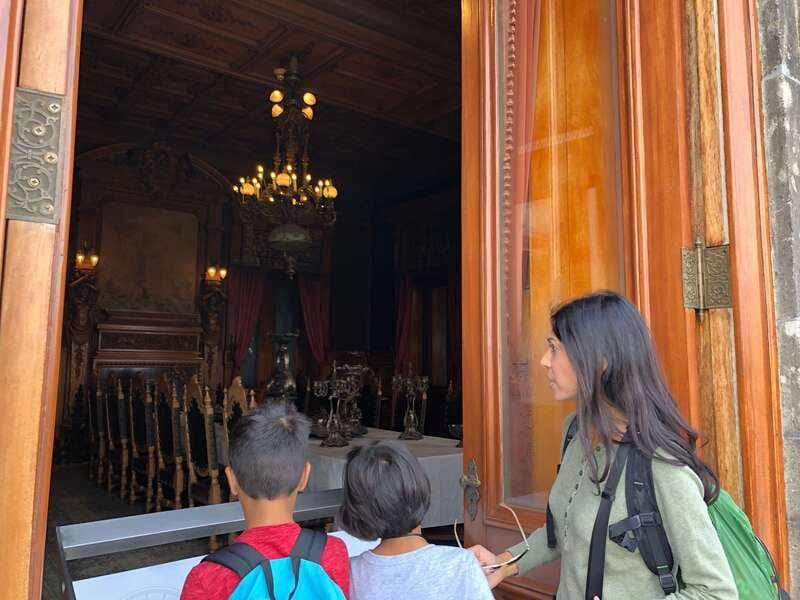 Mexico City: Art, History & gossip about Chapultepec Castle - Walking into a palace built in the 1780s