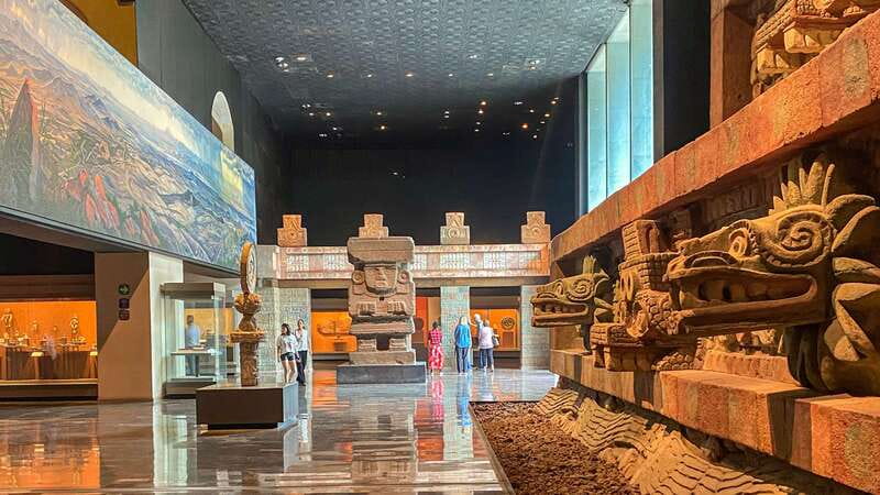 Mexico City: Chapultepec Castle and Anthropology Museum Tour - Should you book the Chapultepec combination?