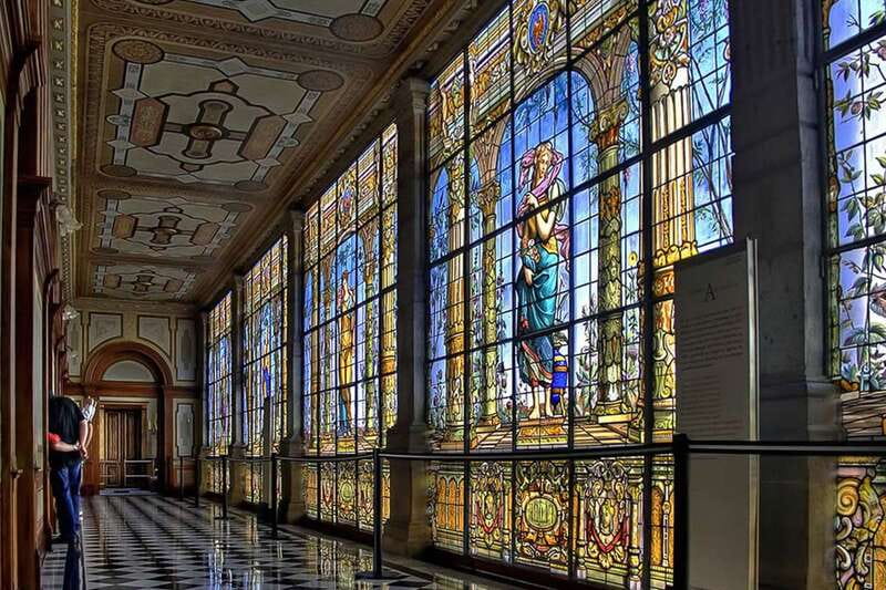 Mexico City: Chapultepec Castle and Anthropology Museum Tour - The coffee stop and walk through Chapultepec Park