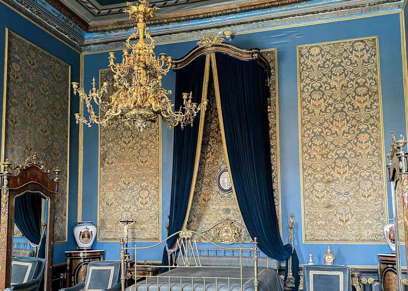 Mexico City: Chapultepec Castle Skip-the-Line Ticket - The balconies and Mexico City views