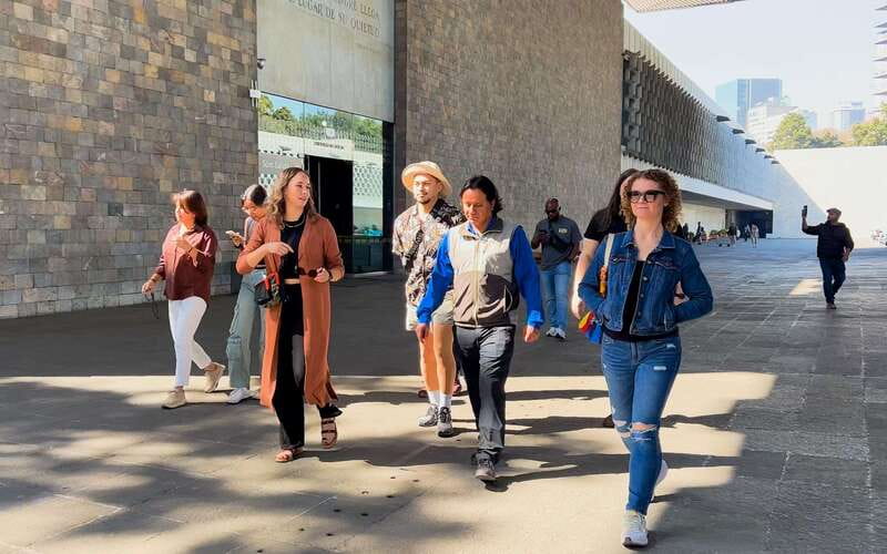 Mexico City: Visit Chapultepec Castle and the Anthropology Museum - Meeting the Sun Stone