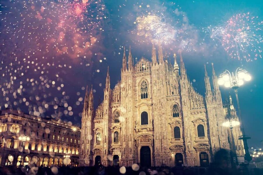 Milan Small Group: Duomo & Rooftop, Castle, Gelato Tasting - Why the Duomo rooftop makes this tour worthwhile