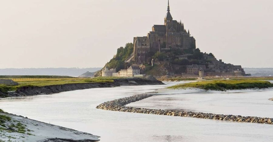 Mont Saint-Michel & Chateaux Country 3-Day Tour from Paris - Day one: Mont Saint-Michel from the bay view