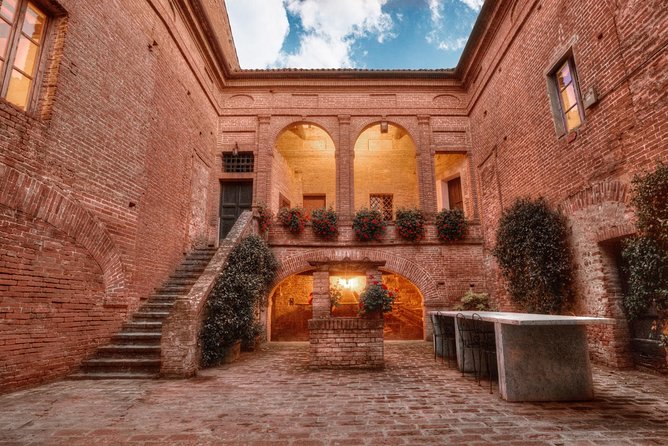 Montalcino: Brunello Wine Tasting & Lunch in a Tuscan Castle - Key points to know before booking
