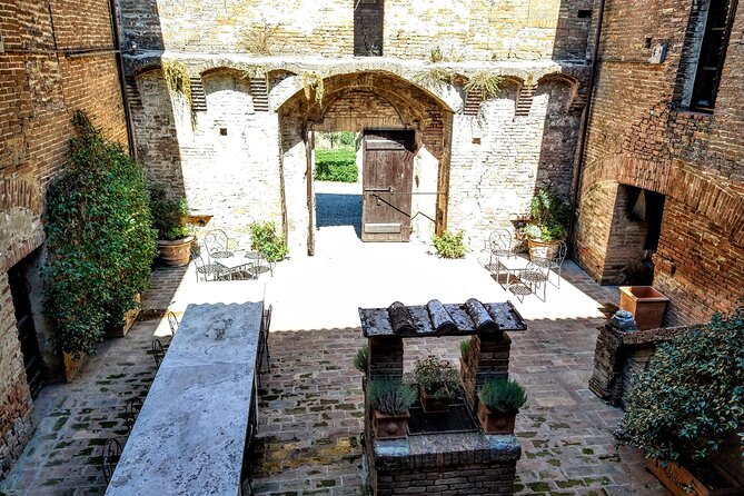 Montalcino: Brunello Wine Tasting & Lunch in a Tuscan Castle - Who will enjoy this Montalcino wine tour?