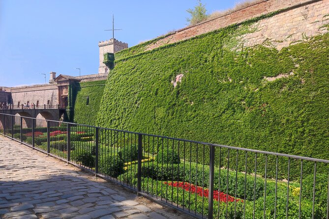 Montjuic Castle Admission Ticket in Barcelona - Exploring the fort in one hour