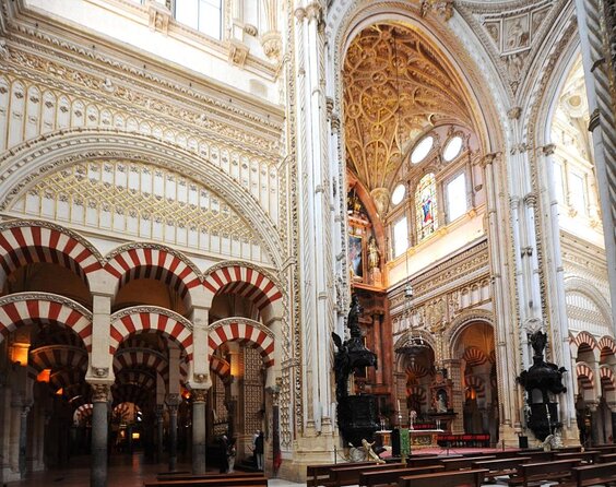Mosque-Cathedral, Alcazar & Jewish Quarter with Tickets - Key points to know before you book