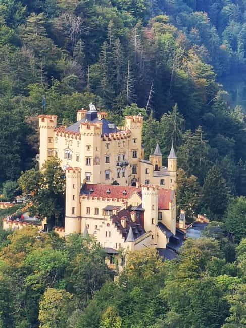 Munich: Neuschwanstein Castle by Bus with Alpine Bike Ride - Key points to know before booking