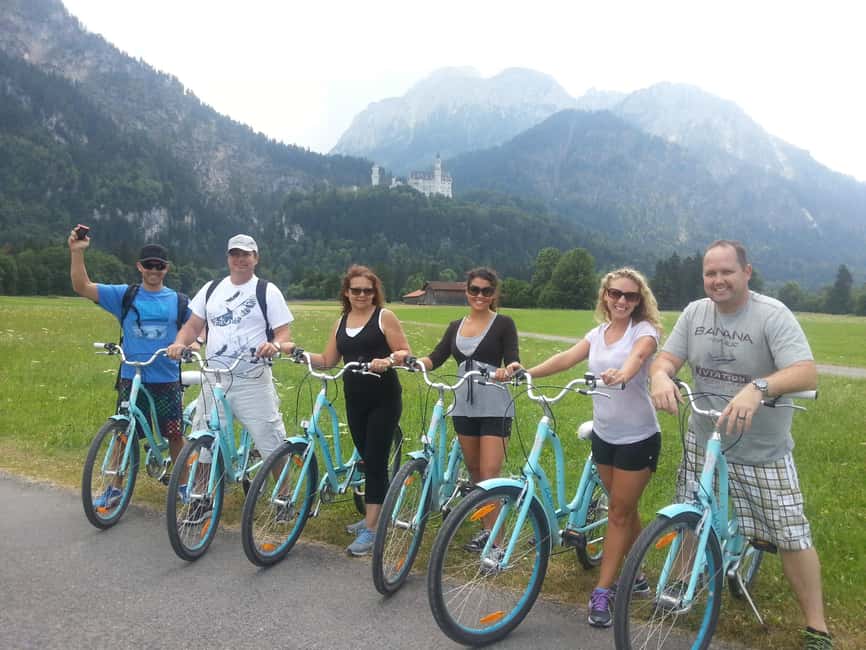 Munich: Neuschwanstein Castle by Bus with Alpine Bike Ride - Mary’s Bridge and the fairytale view