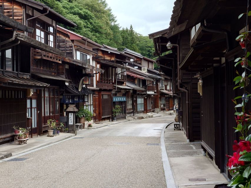 Nagano/Matsumoto: Matsumoto Castle and Narai-juku Day Trip - Key points at a glance