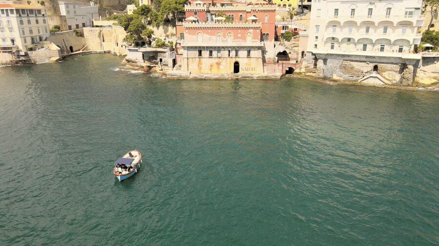 Naples: Castel dell'Ovo Boat Tour with Snorkeling & Aperitif - Why a three-hour boat ride works well in Naples