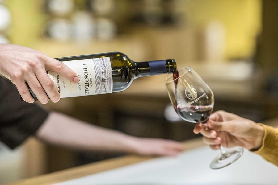 Narbonne : Guided Tour of the Château l'Hospitalet & Tasting - Who Will Enjoy This Visit Most?