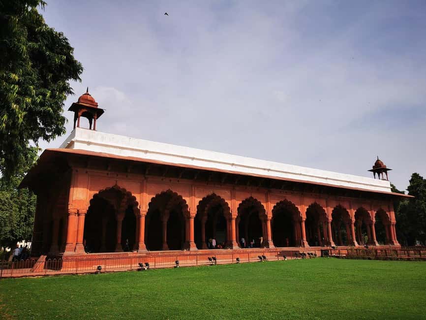 New Delhi: Red Fort Entry Ticket with Optional Add-Ons - Guides, pace, and the personal service