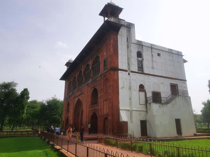 New Delhi: Red Fort Entry Ticket with Optional Add-Ons - Diwan-i-Khas and the private side of power