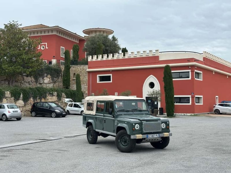 Nice : Wine Tasting at a Historic Château in a Land Rover ! - Arriving at Château de Crémat