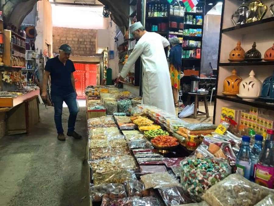 Nizwa Market, Nizwa Fort, Misfat Al Abriyeen, Jabal Shams - What to know before you reserve
